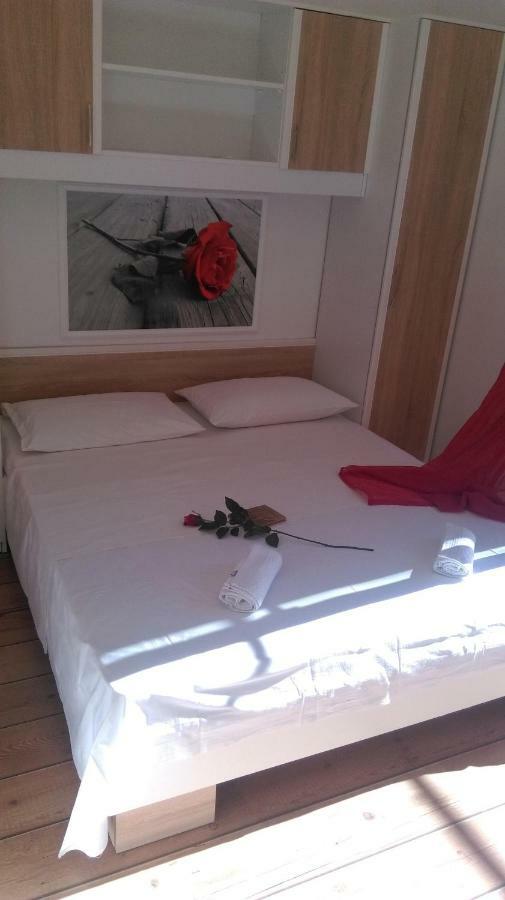 Apartman Restovic Bol Exterior photo